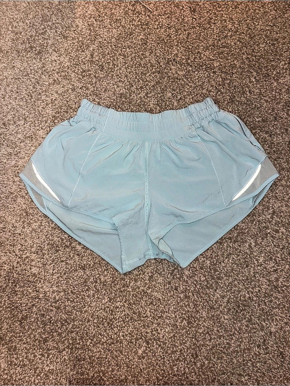 Lululemon Hotty Hot Lined Short 2.5" Shorts Light Blue